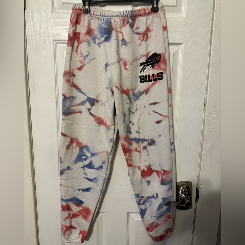 Buffalo Bills Women’s Red and Blue Tie-Dye Joggers. Size small